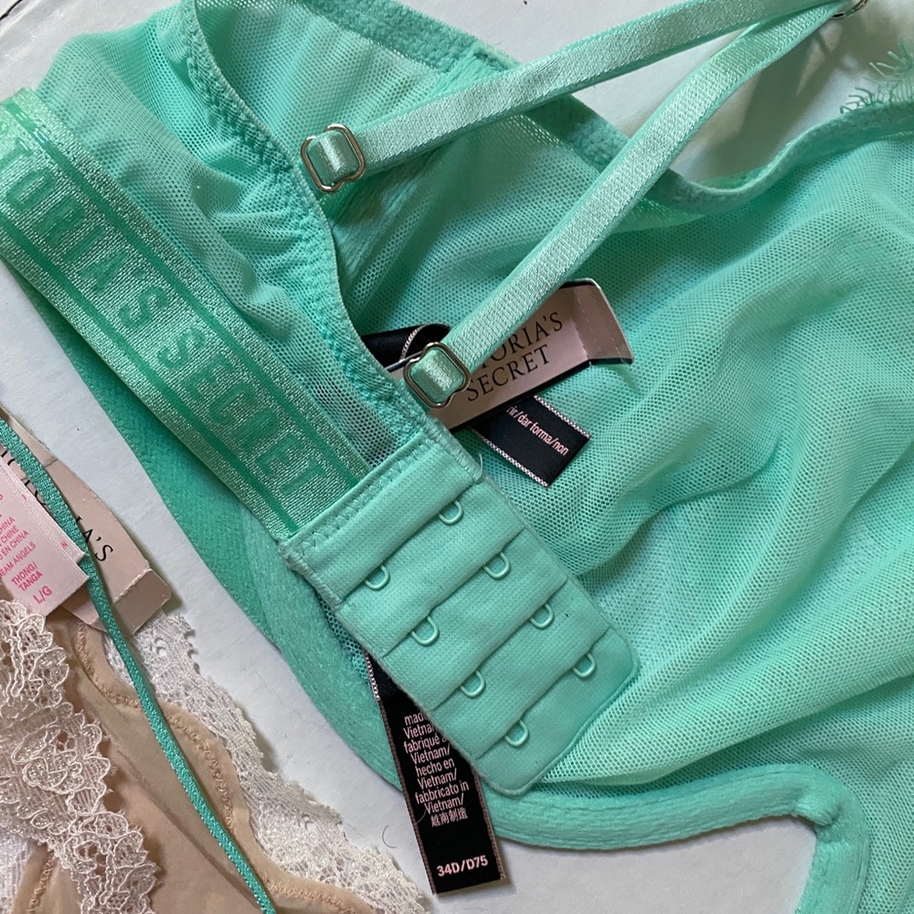 SOLD ON MERCARI!!!! NWT.  Victoria’s Secret  Set - Picture 6 of 7